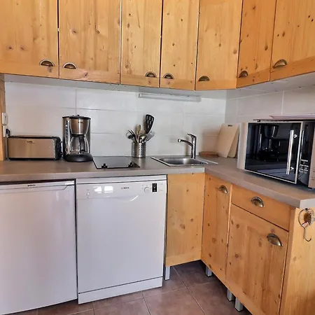 2 Pieces De Charme, Exposition Sud, Sur Les Pistes - Fr-1-182-51 Apartment