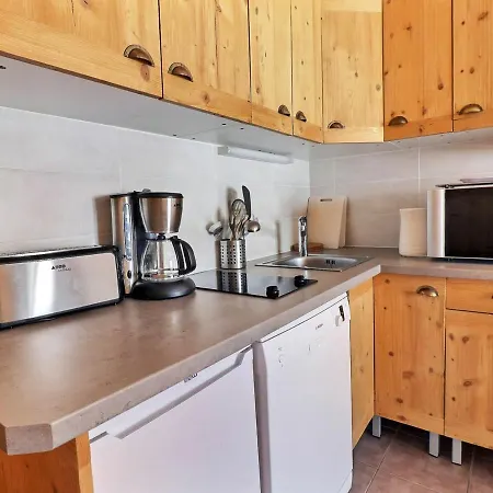 Apartment 2 Pieces De Charme, Exposition Sud, Sur Les Pistes - Fr-1-182-51 Meribel